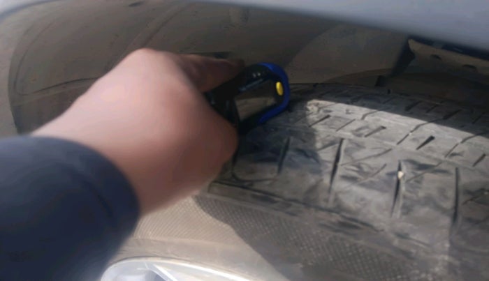 2019 Tata Harrier XZ 2.0L DUAL TONE, Diesel, Manual, 1,22,067 km, tyre