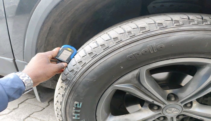 2020 Tata Harrier XT 2.0L KRYOTEC, Diesel, Manual, 33,628 km, tyre