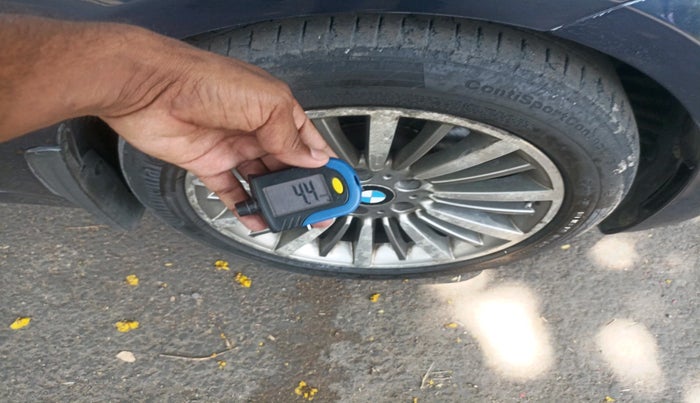 2016 BMW 3 Series 320D GT LUXURY LINE, Diesel, Automatic, 1,10,081 km, tyre