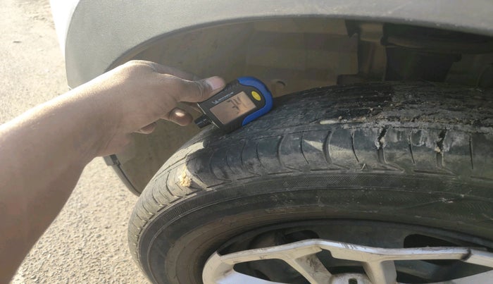 2020 Renault TRIBER RXT, Petrol, Manual, 96,861 km, tyre