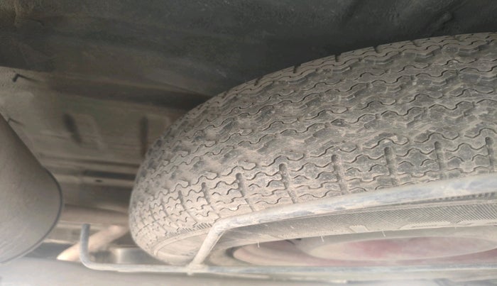 2020 Renault TRIBER RXT, Petrol, Manual, 96,861 km, tyre