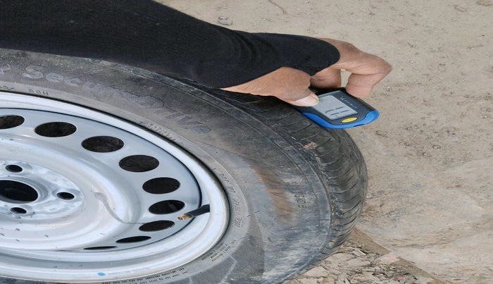 2019 Hyundai Elite i20 SPORTZ PLUS 1.2, CNG, Manual, 50,265 km, tyre