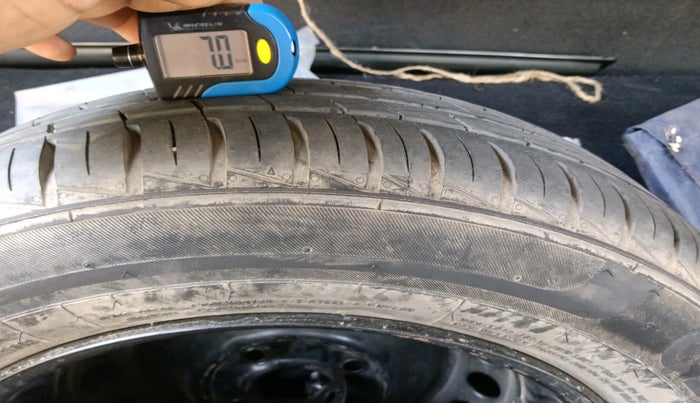 2022 Hyundai GRAND I10 NIOS SPORTZ 1.2 KAPPA VTVT, CNG, Manual, 77,091 km, tyre