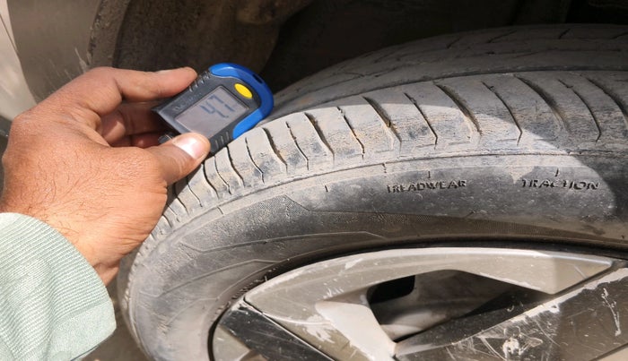 2022 Nissan MAGNITE XE, Petrol, Manual, 45,494 km, tyre