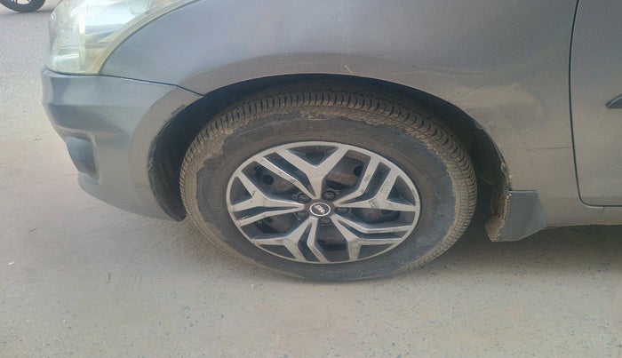 2013 Maruti Swift Dzire VXI, Petrol, Manual, 74,635 km, tyre