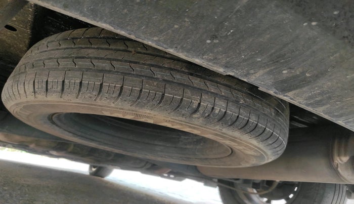 2022 KIA CARENS PRESTIGE PLUS 1.4 PETROL 7 STR, Petrol, Manual, 44,663 km, tyre