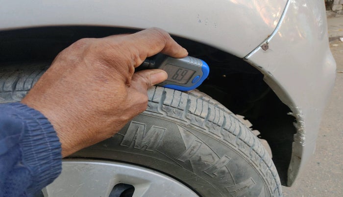 2013 Hyundai i10 SPORTZ 1.2 AT, CNG, Automatic, 65,300 km, tyre