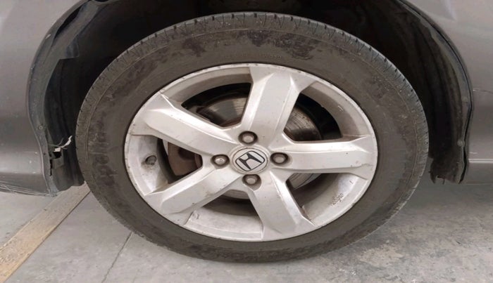 2011 Honda City 1.5L I-VTEC V MT, Petrol, Manual, 1,76,656 km, tyre