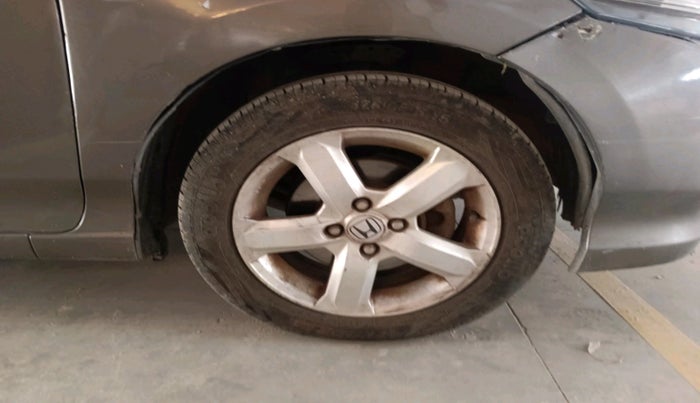 2011 Honda City 1.5L I-VTEC V MT, Petrol, Manual, 1,76,656 km, tyre