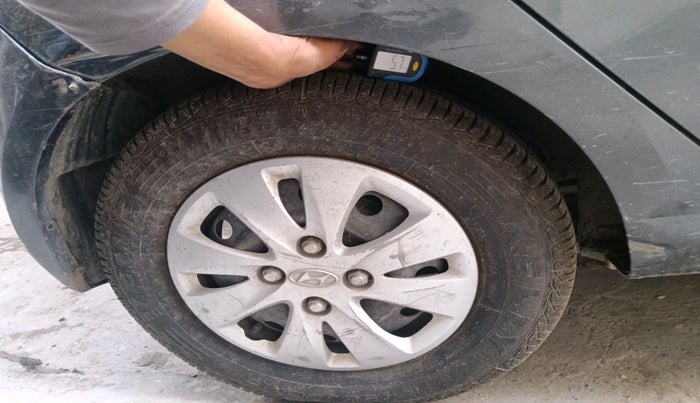 2012 Hyundai i10 MAGNA 1.2, Petrol, Manual, 71,987 km, tyre