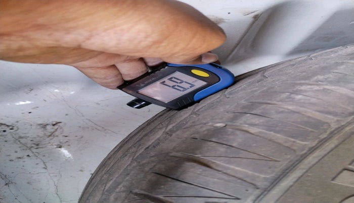 2016 Maruti Vitara Brezza ZDI, Diesel, Manual, 1,31,328 km, tyre