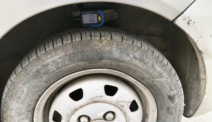 2006 Hyundai Santro Xing XL, Petrol, Manual, 1,70,337 km, tyre