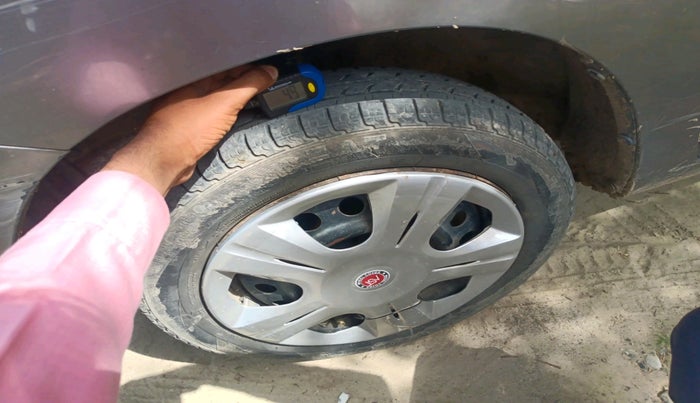 2015 Maruti Wagon R 1.0 VXI, Petrol, Manual, 89,367 km, tyre