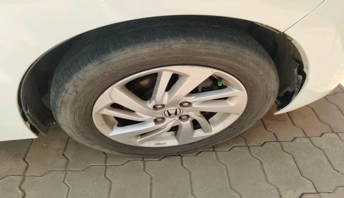 2015 Honda Jazz 1.5L I-DTEC V, Diesel, Manual, 88,433 km, tyre