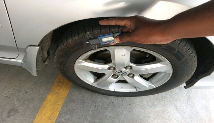 2011 Honda City 1.5L I-VTEC V AT, Petrol, Automatic, 1,82,306 km, tyre