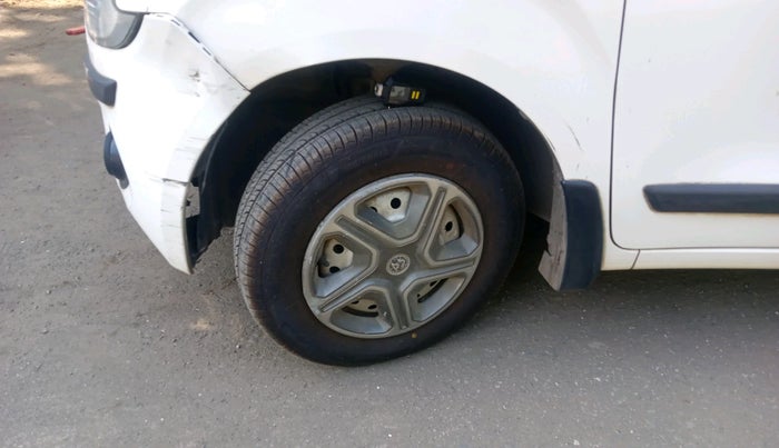 2019 Maruti New Wagon-R LXI CNG 1.0, CNG, Manual, 47,047 km, tyre