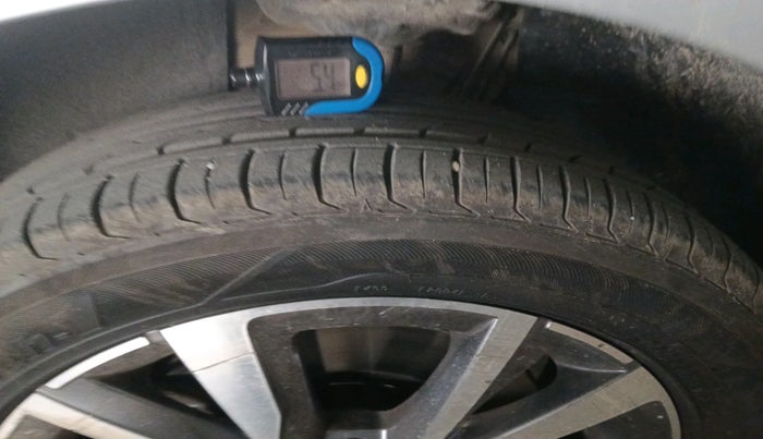 2023 Skoda SLAVIA STYLE 1.5L TSI DSG, Petrol, Automatic, 76,413 km, tyre