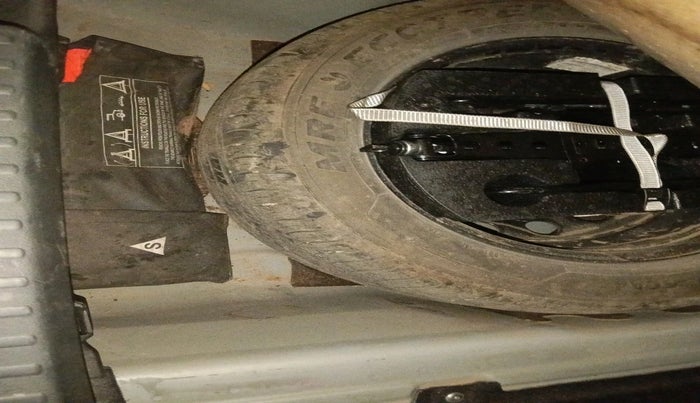 2023 Skoda SLAVIA STYLE 1.5L TSI DSG, Petrol, Automatic, 76,413 km, tyre