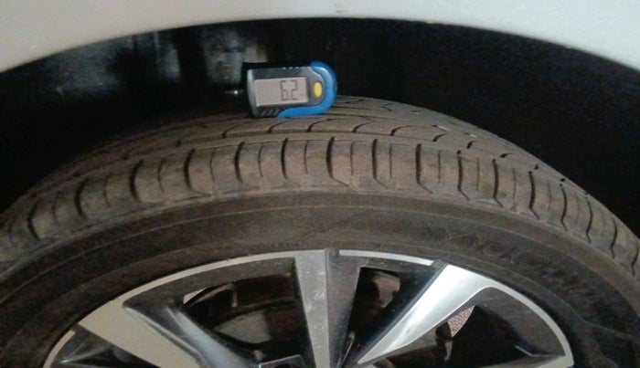 2023 Skoda SLAVIA STYLE 1.5L TSI DSG, Petrol, Automatic, 76,413 km, tyre