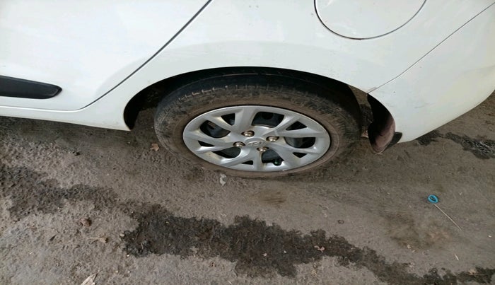 2019 Hyundai Grand i10 SPORTZ 1.2 KAPPA VTVT, Petrol, Manual, 79,049 km, tyre