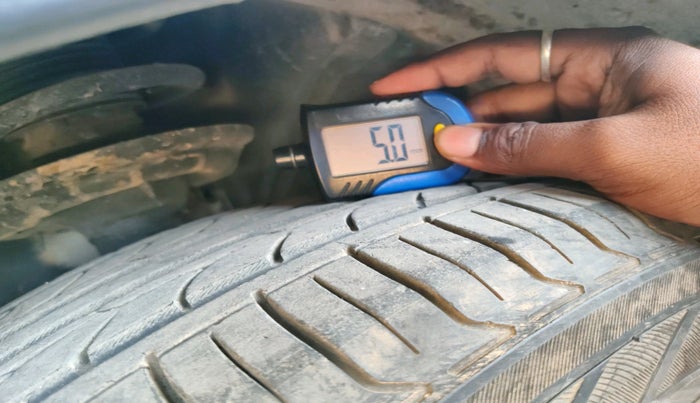 2017 Hyundai Creta SX PLUS 1.6 PETROL, Petrol, Manual, 75,258 km, tyre