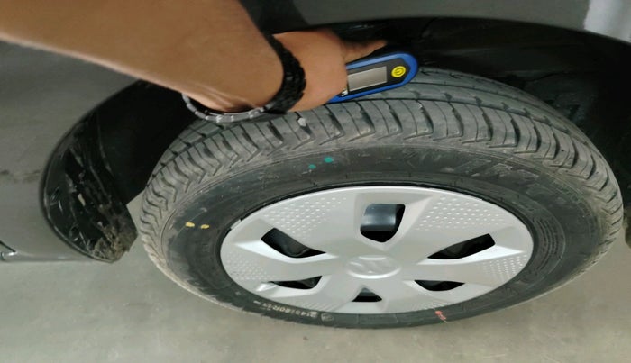 2026 Maruti Alto K10 VXI PLUS, Petrol, Manual, 371 km, tyre