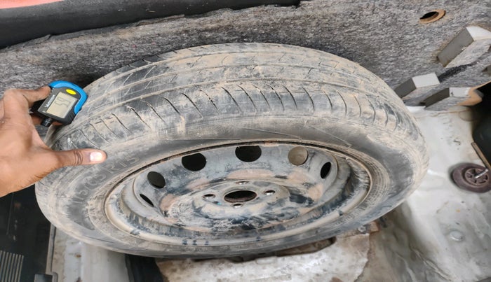 2017 Maruti IGNIS DELTA 1.2, Petrol, Manual, 1,20,620 km, tyre