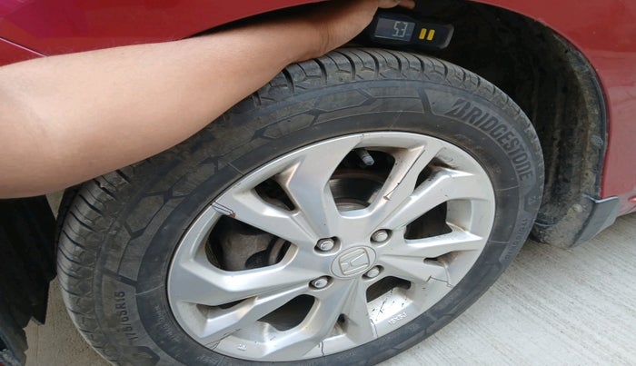 2018 Honda Amaze 1.2L I-VTEC VX, Petrol, Manual, 1,26,902 km, tyre