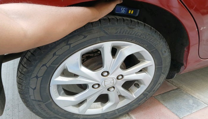 2018 Honda Amaze 1.2L I-VTEC VX, Petrol, Manual, 1,26,902 km, tyre