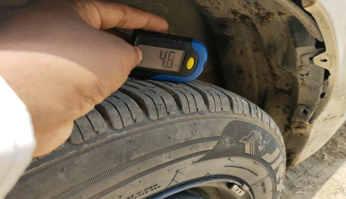 2014 Maruti Swift VDI, Diesel, Manual, 1,57,623 km, tyre