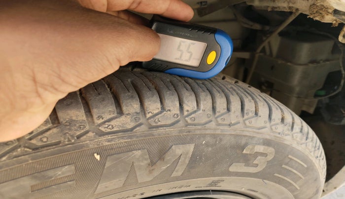 2014 Maruti Swift VDI, Diesel, Manual, 1,57,623 km, tyre