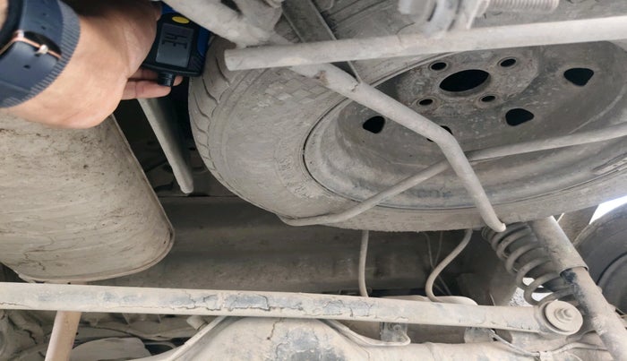 2020 Maruti Eeco 5 STR WITH A/C+HTR, CNG, Manual, 1,22,822 km, tyre