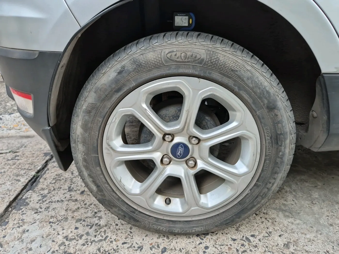 2020 Ford Ecosport TITANIUM + 1.5L PETROL, Petrol, Manual, 27,367 km, tyre