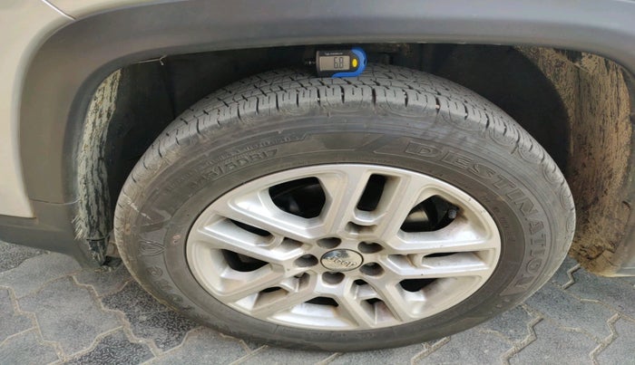 2017 Jeep Compass LIMITED (O) 2.0 DIESEL, Diesel, Manual, 69,110 km, tyre