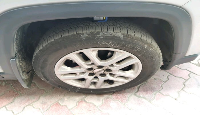 2017 Jeep Compass LIMITED (O) 2.0 DIESEL, Diesel, Manual, 69,110 km, tyre