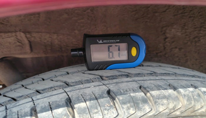 2010 Maruti Wagon R 1.0 LXI, CNG, Manual, 96,395 km, tyre