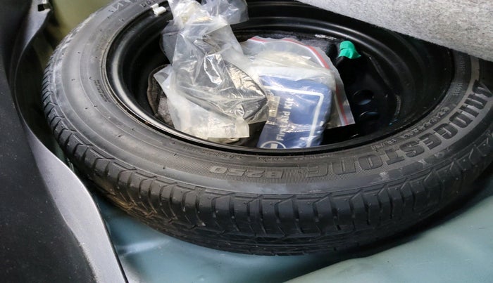 2015 Hyundai Elite i20 ASTA 1.2, Petrol, Manual, 43,564 km, tyre