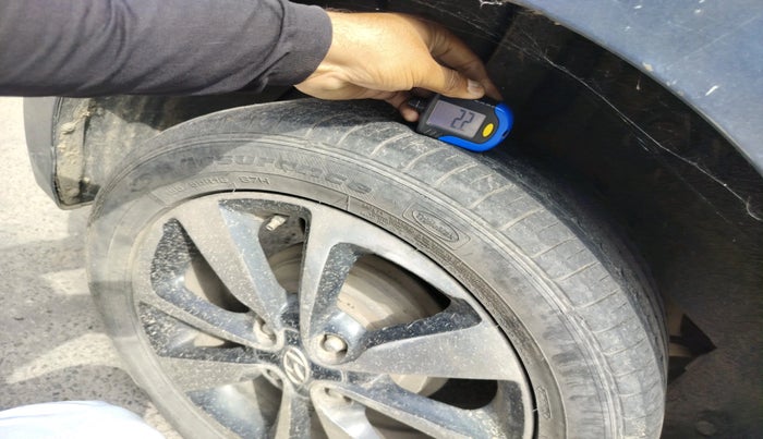 2016 Hyundai Elite i20 MAGNA 1.4 CRDI, Diesel, Manual, 1,66,425 km, tyre