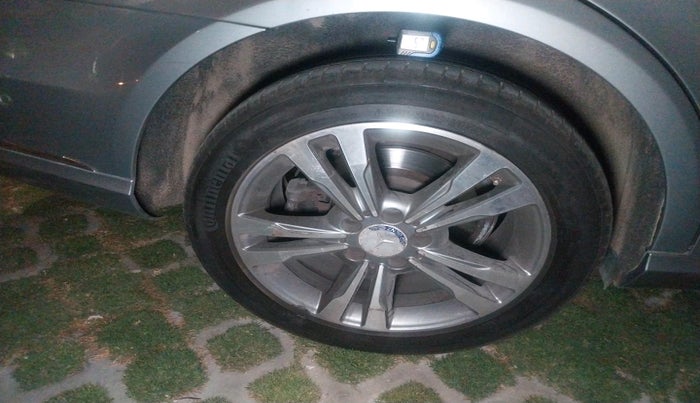 2014 Mercedes Benz E Class E 250 CDI AVANTGARDE, Diesel, Automatic, 69,889 km, tyre