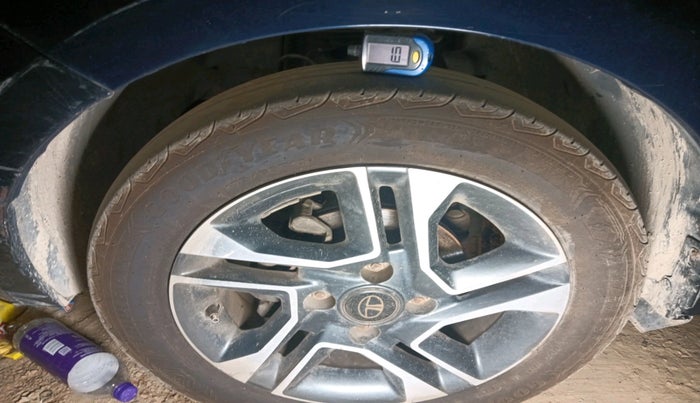 2018 Tata TIGOR XZ PLUS PETROL, Petrol, Manual, 1,06,682 km, tyre