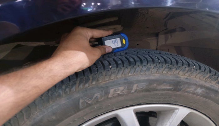 2015 Maruti Swift VXI, Petrol, Manual, 16,516 km, tyre