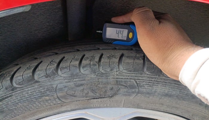 2019 Ford Ecosport TITANIUM + 1.5L DIESEL, Diesel, Manual, 68,425 km, tyre