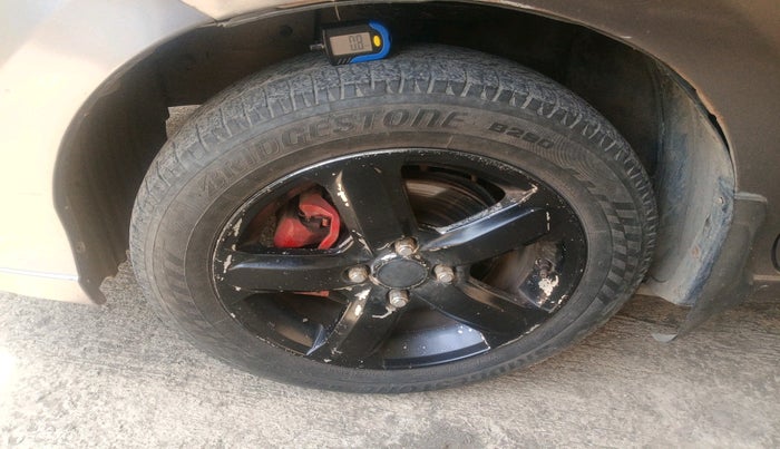 2013 Honda City 1.5L I-VTEC S MT, CNG, Manual, 76,442 km, tyre