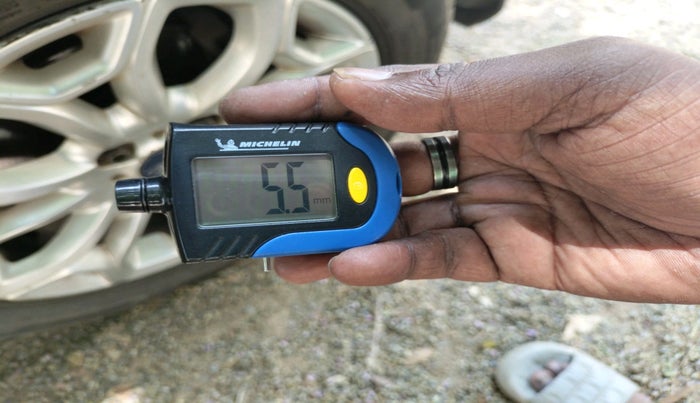 2014 Ford Ecosport TITANIUM 1.5L DIESEL, Diesel, Manual, 88,493 km, tyre