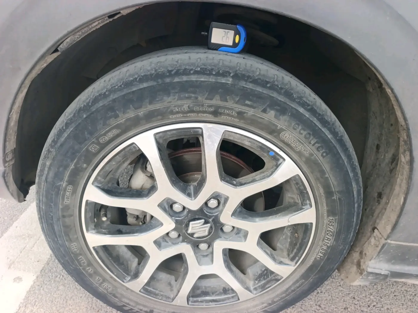 2023 Maruti XL6 ZETA CNG, CNG, Manual, 78,344 km, tyre