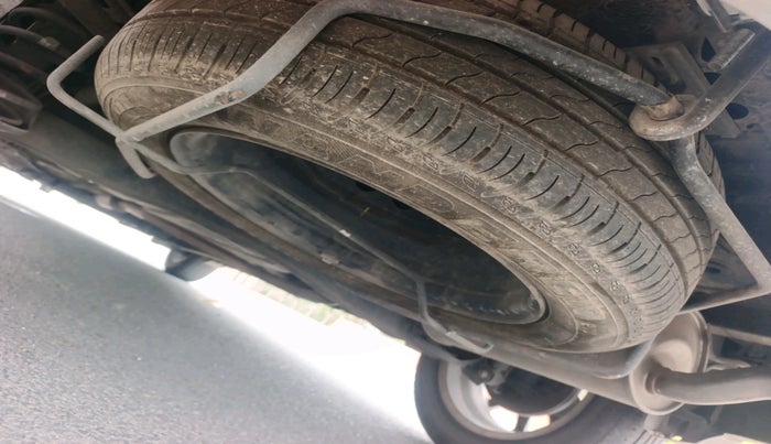 2023 Maruti XL6 ZETA CNG, CNG, Manual, 78,344 km, tyre