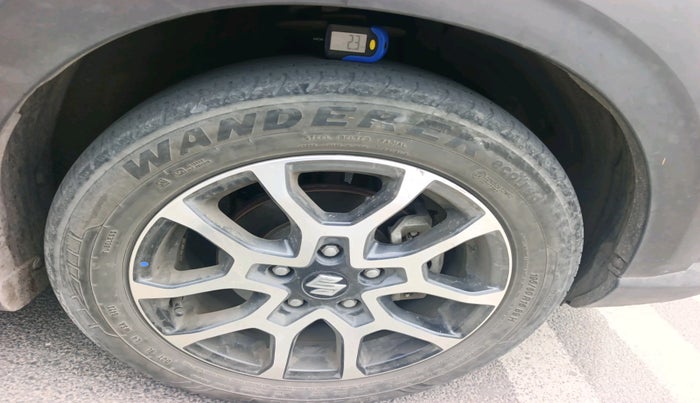 2023 Maruti XL6 ZETA CNG, CNG, Manual, 78,344 km, tyre