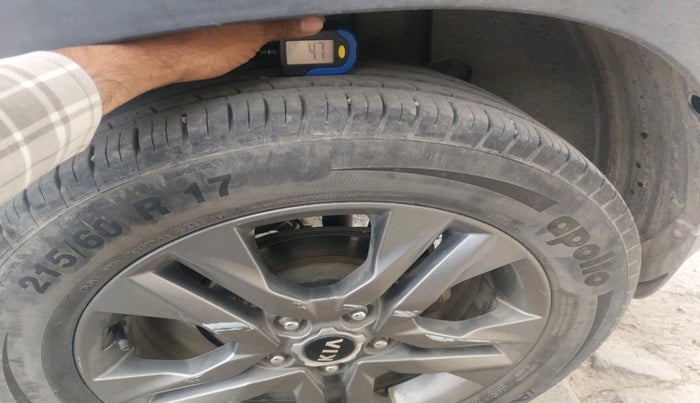 2019 KIA SELTOS HTX PLUS AT1.5 DIESEL, Diesel, Automatic, 1,11,027 km, tyre