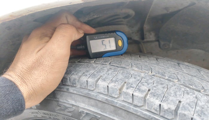 2011 Ford Figo EXI 1.4 DIESEL, Diesel, Manual, 1,76,710 km, tyre