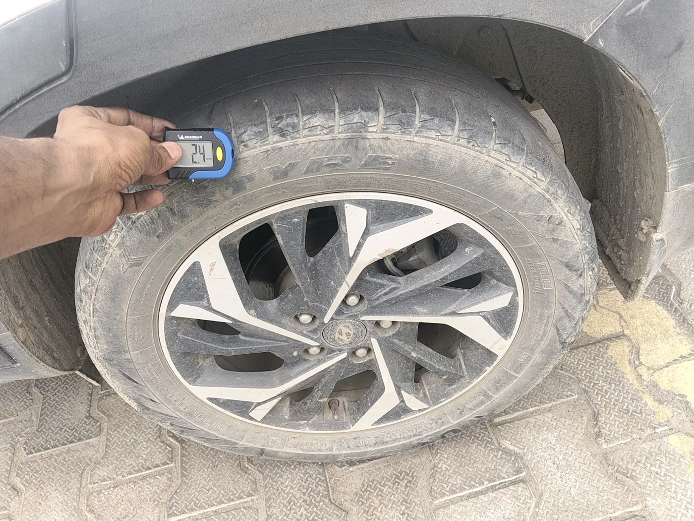 2021 Hyundai Creta SX EXECUTIVE 1.5 DIESEL, Diesel, Manual, 1,15,779 km, tyre